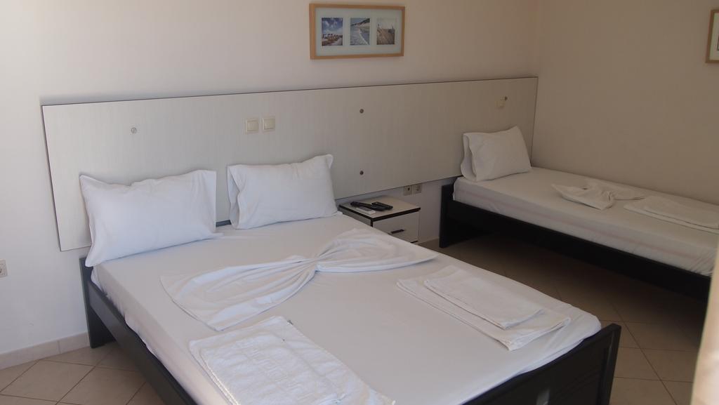 Rondos Hotel Himare Room photo